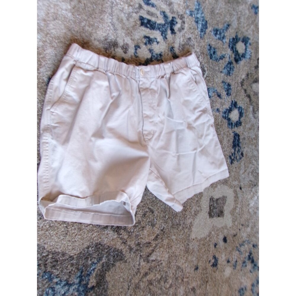Southern Palms Khaki Shorts Size XL